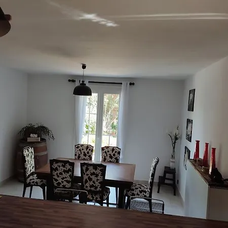 Maison Avec Piscine Holiday home Orleat